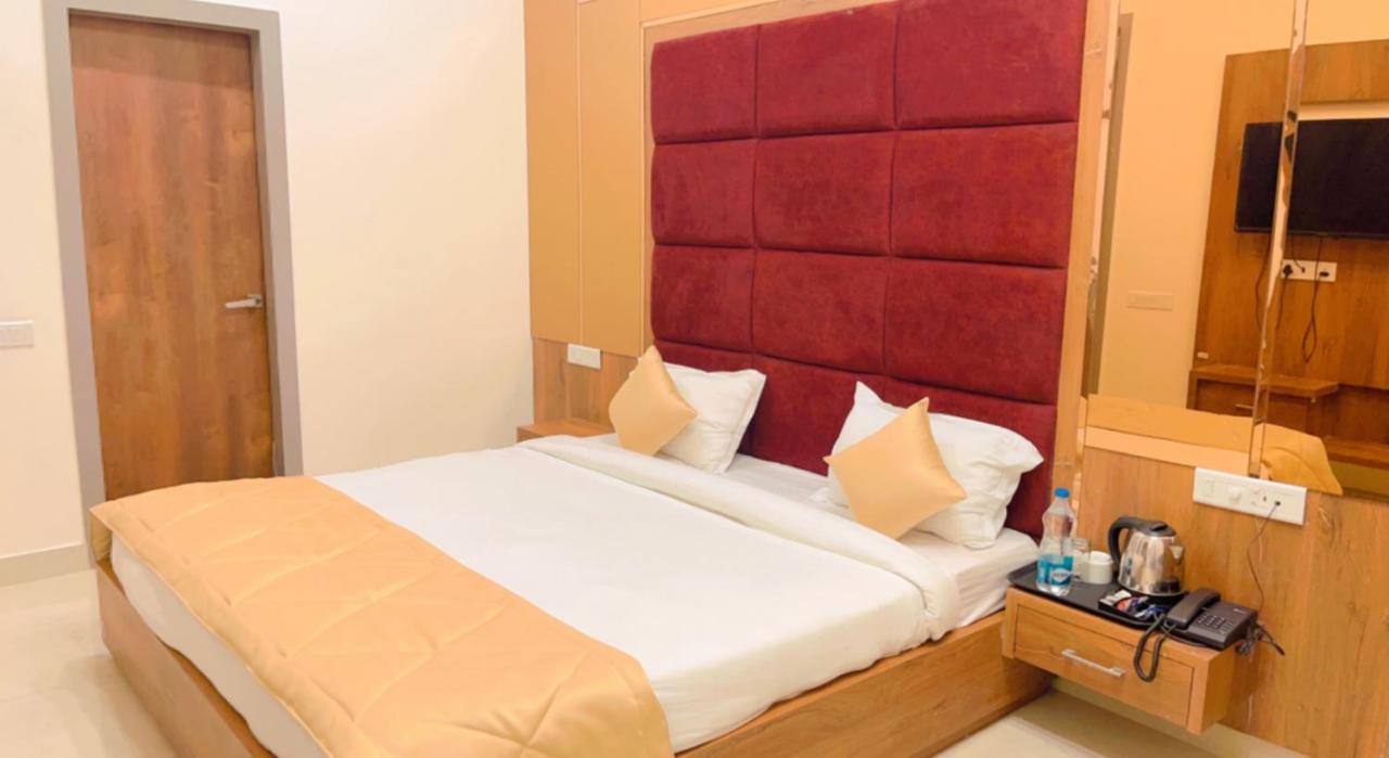 City View With Garden -5 Mins Walk From Golden Temple أمريتسار المظهر الخارجي الصورة