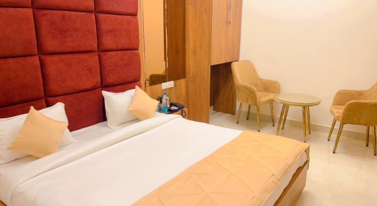 City View With Garden -5 Mins Walk From Golden Temple أمريتسار المظهر الخارجي الصورة