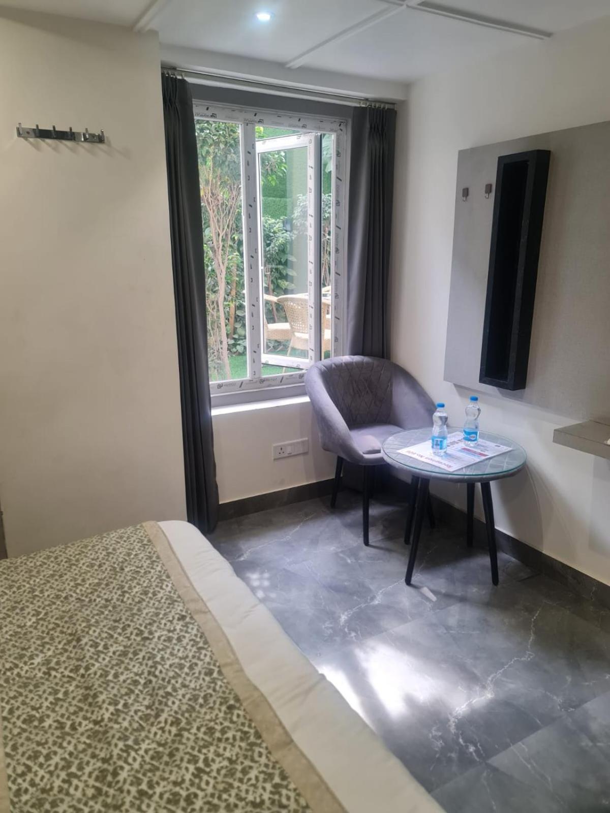 City View With Garden -5 Mins Walk From Golden Temple أمريتسار المظهر الخارجي الصورة