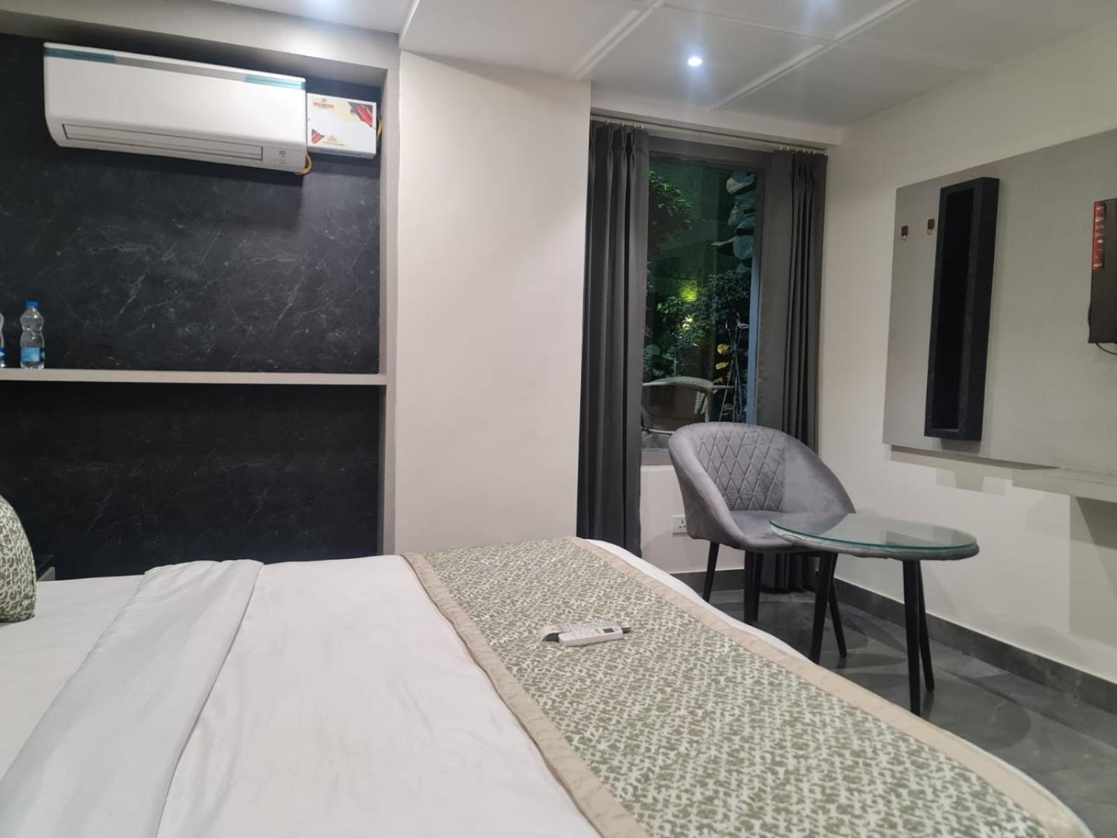 City View With Garden -5 Mins Walk From Golden Temple أمريتسار المظهر الخارجي الصورة